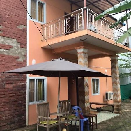 Soutchai Hostel And Tour Company 巴色 外观 照片